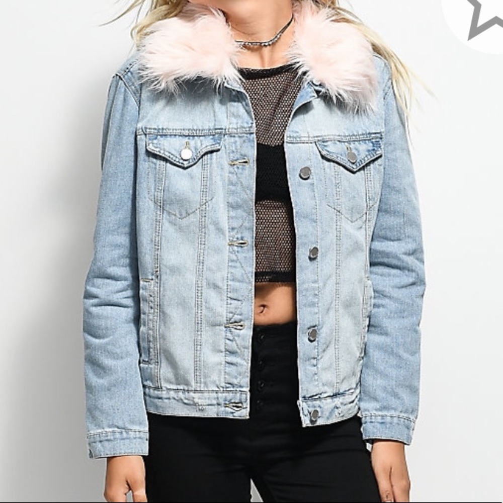 fur collar denim jacket